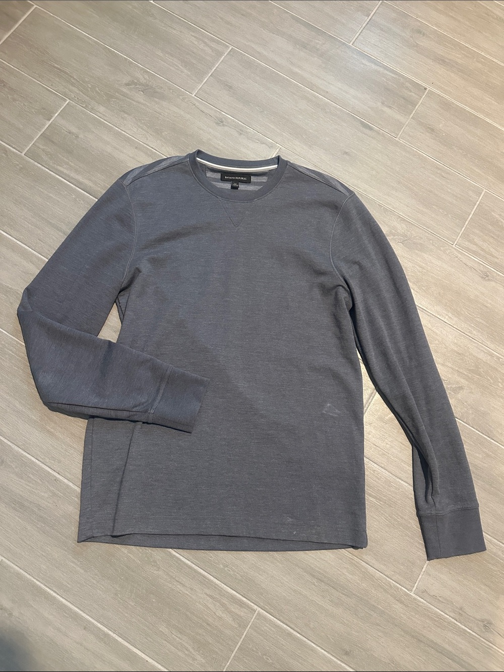 Banana Republic Men's Long-Sleeve Crewneck Sweatshirt - Charcoal Gray